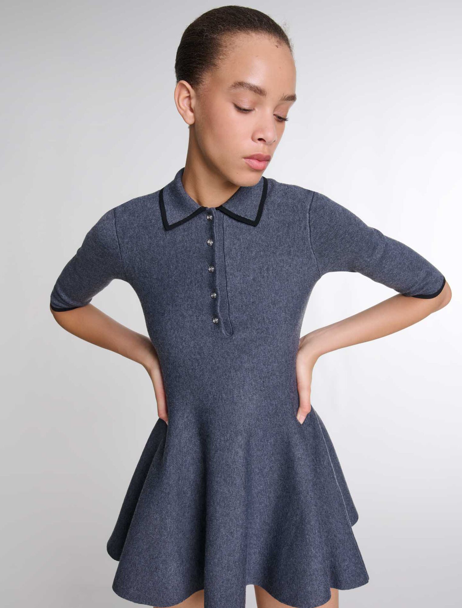 Vestido corto de punto