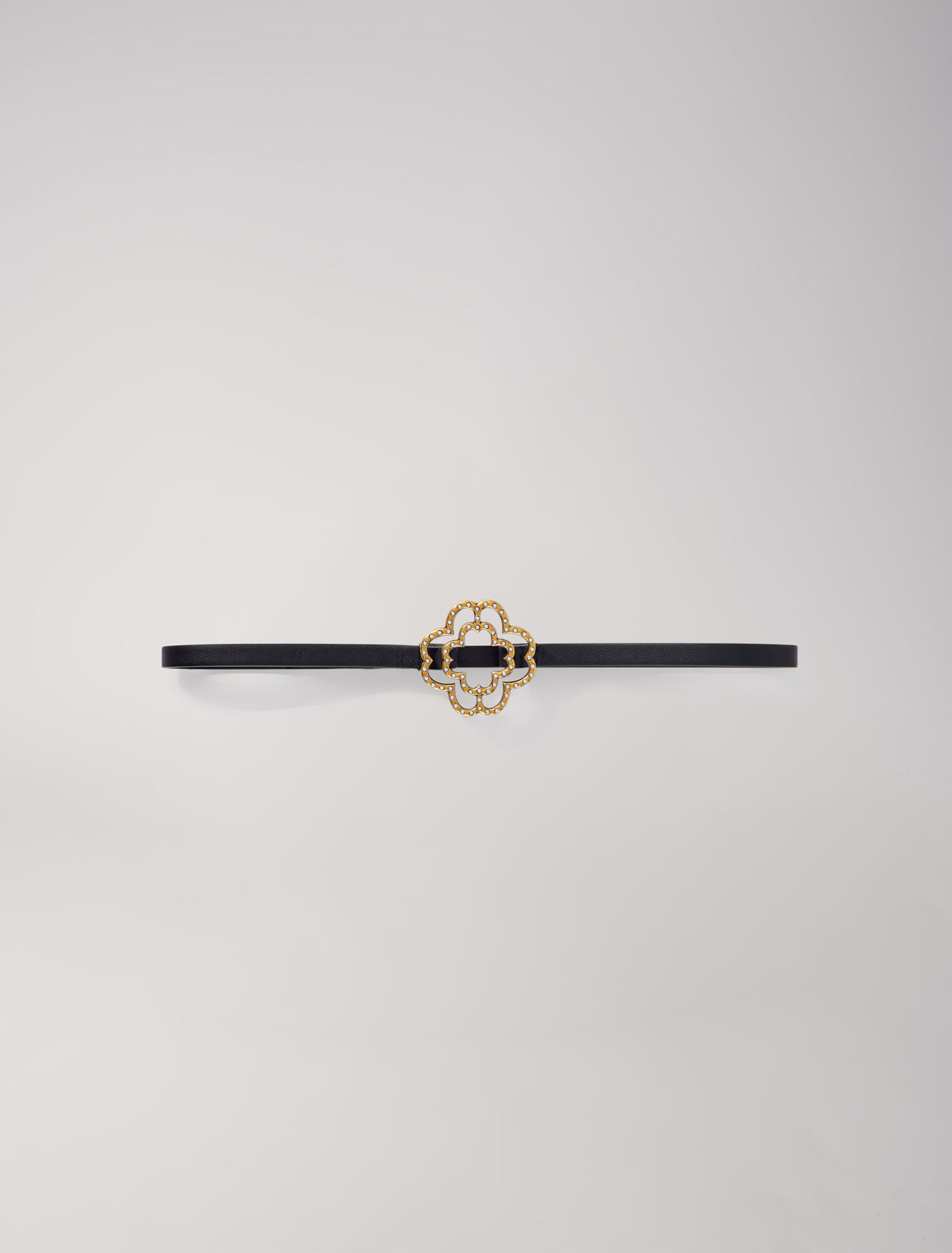 Cinturón con trébol de perlas