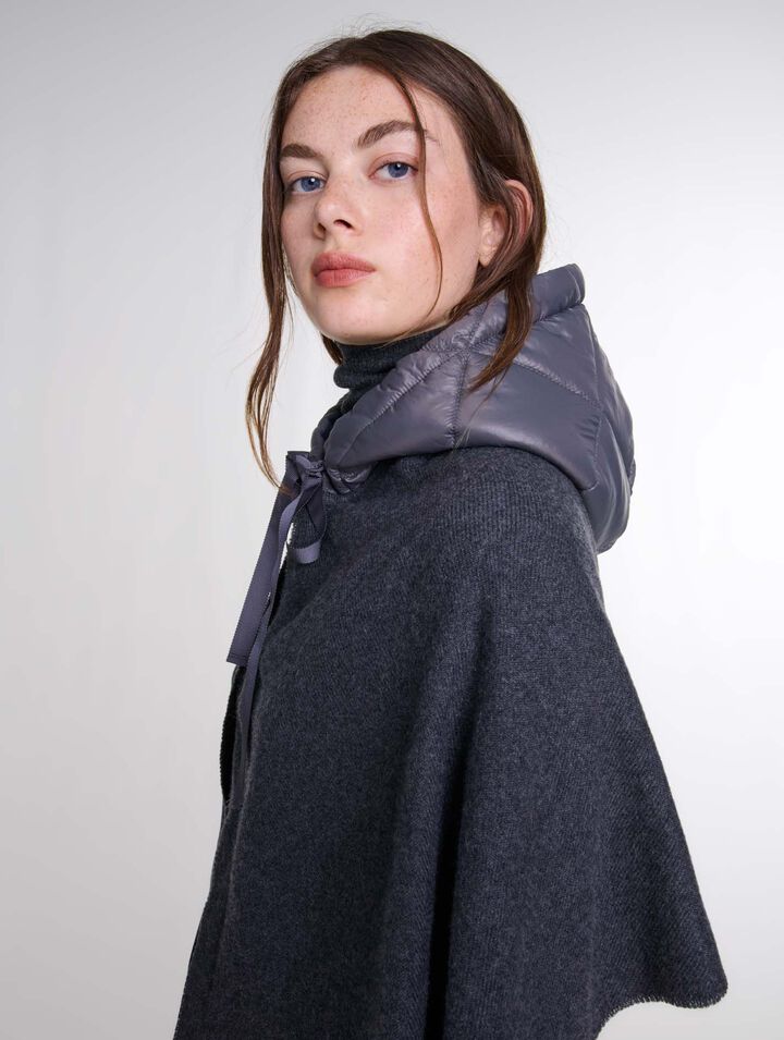 Poncho de lana con capucha