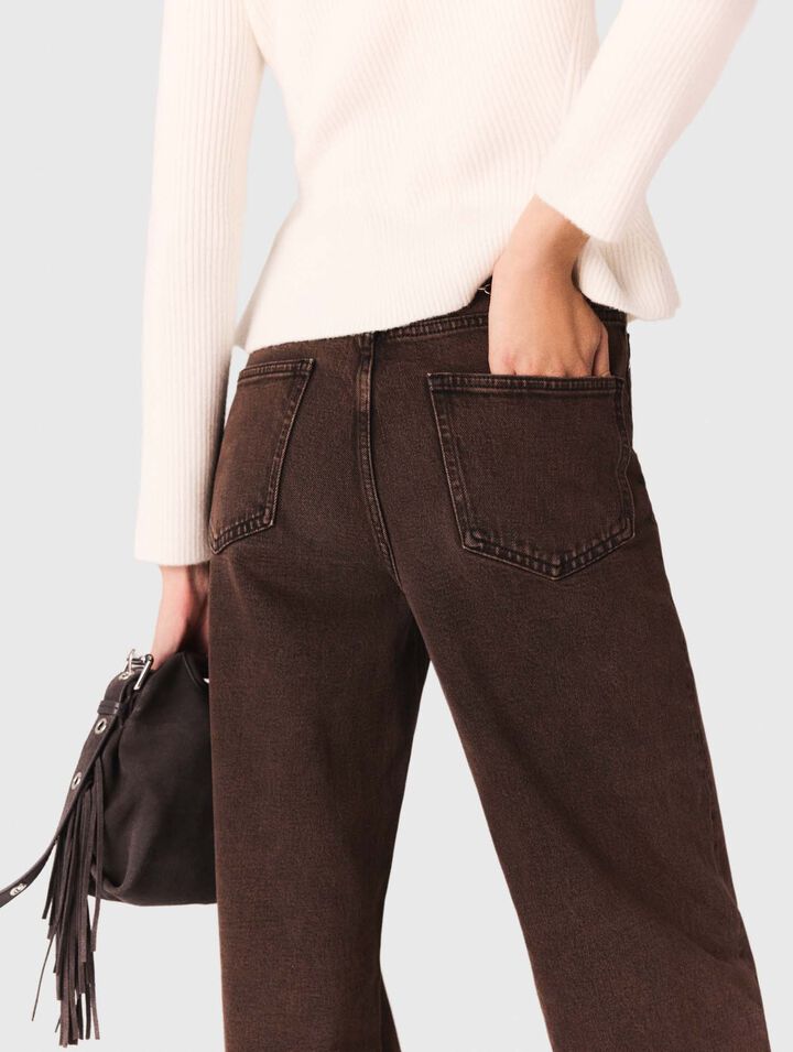 Vaquero bootcut con cadena