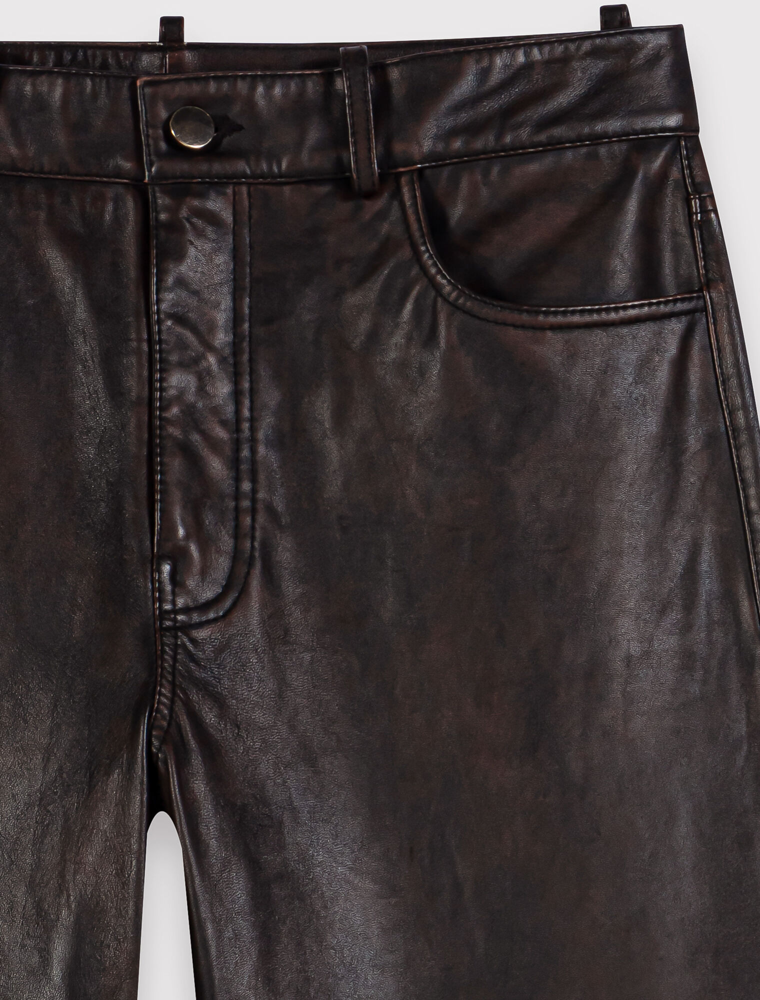 Pantal&oacute;n de cuero