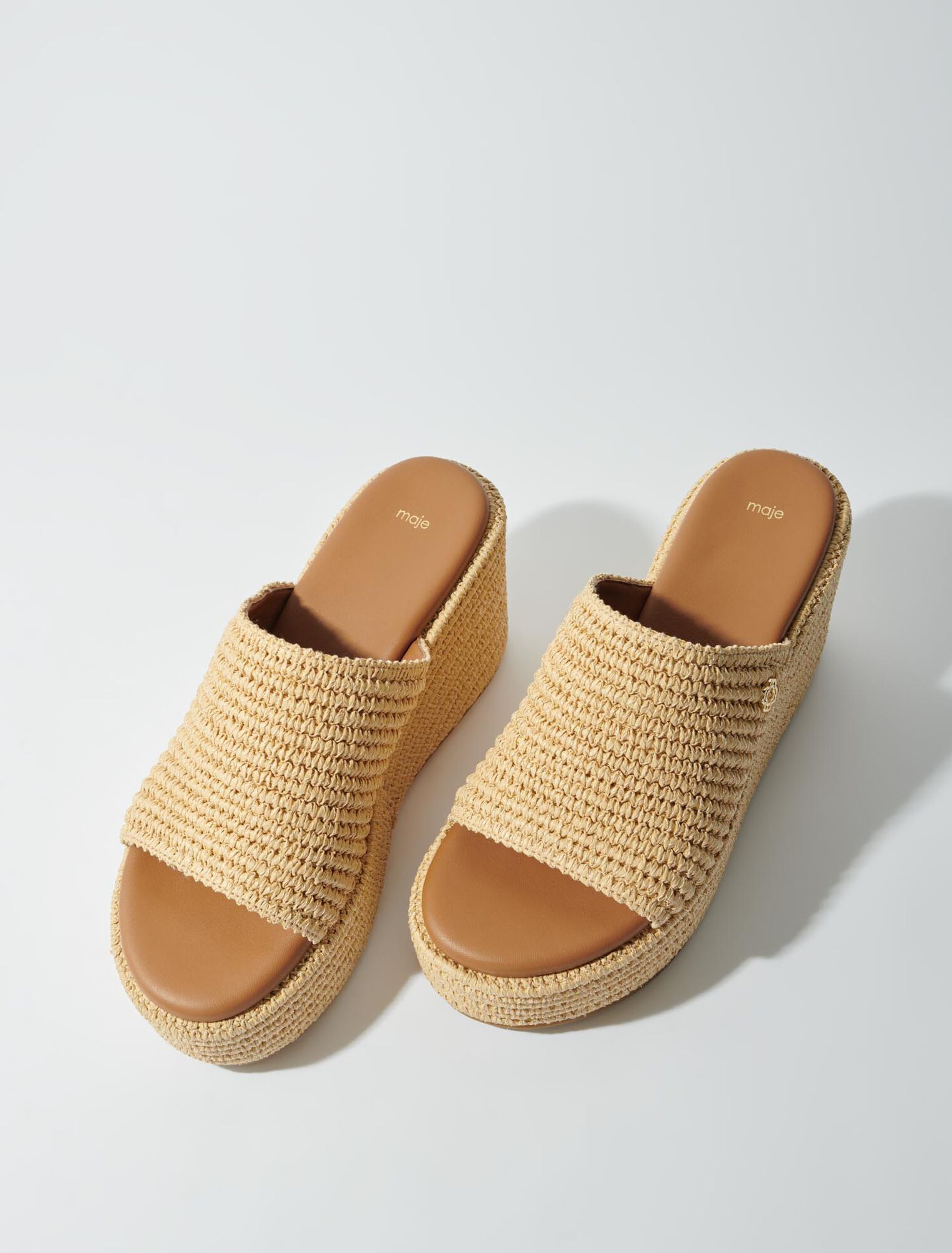 Chinelas con plataforma