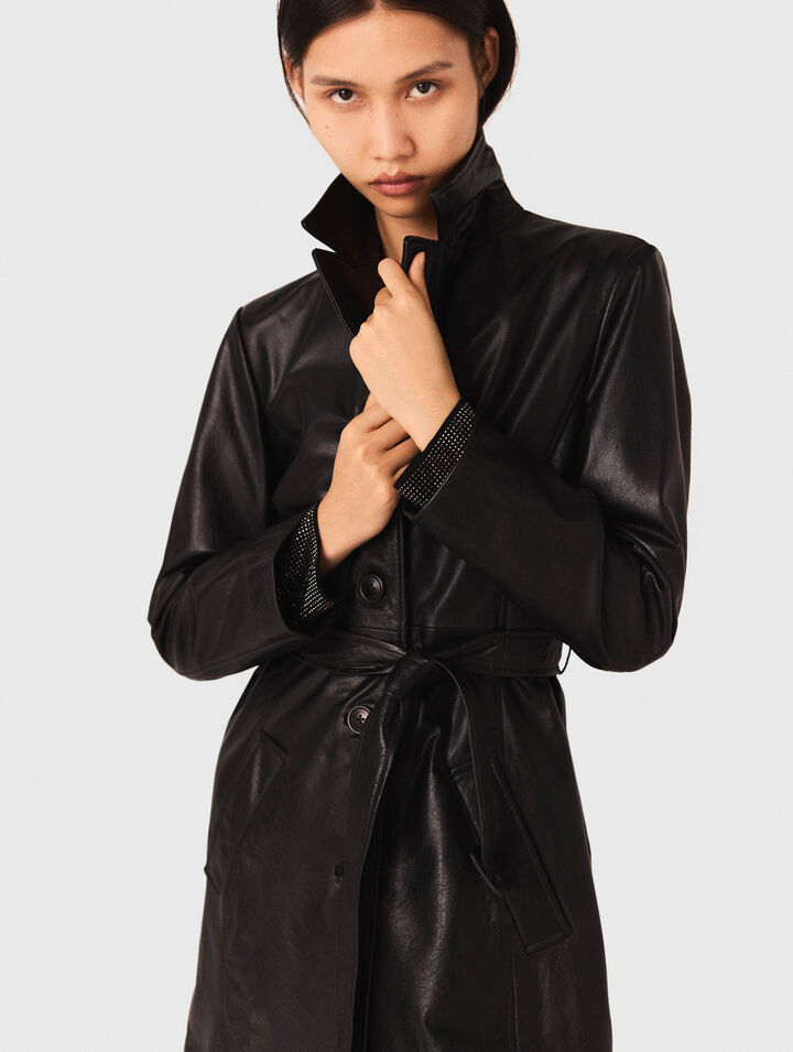 Gabardina larga de cuero