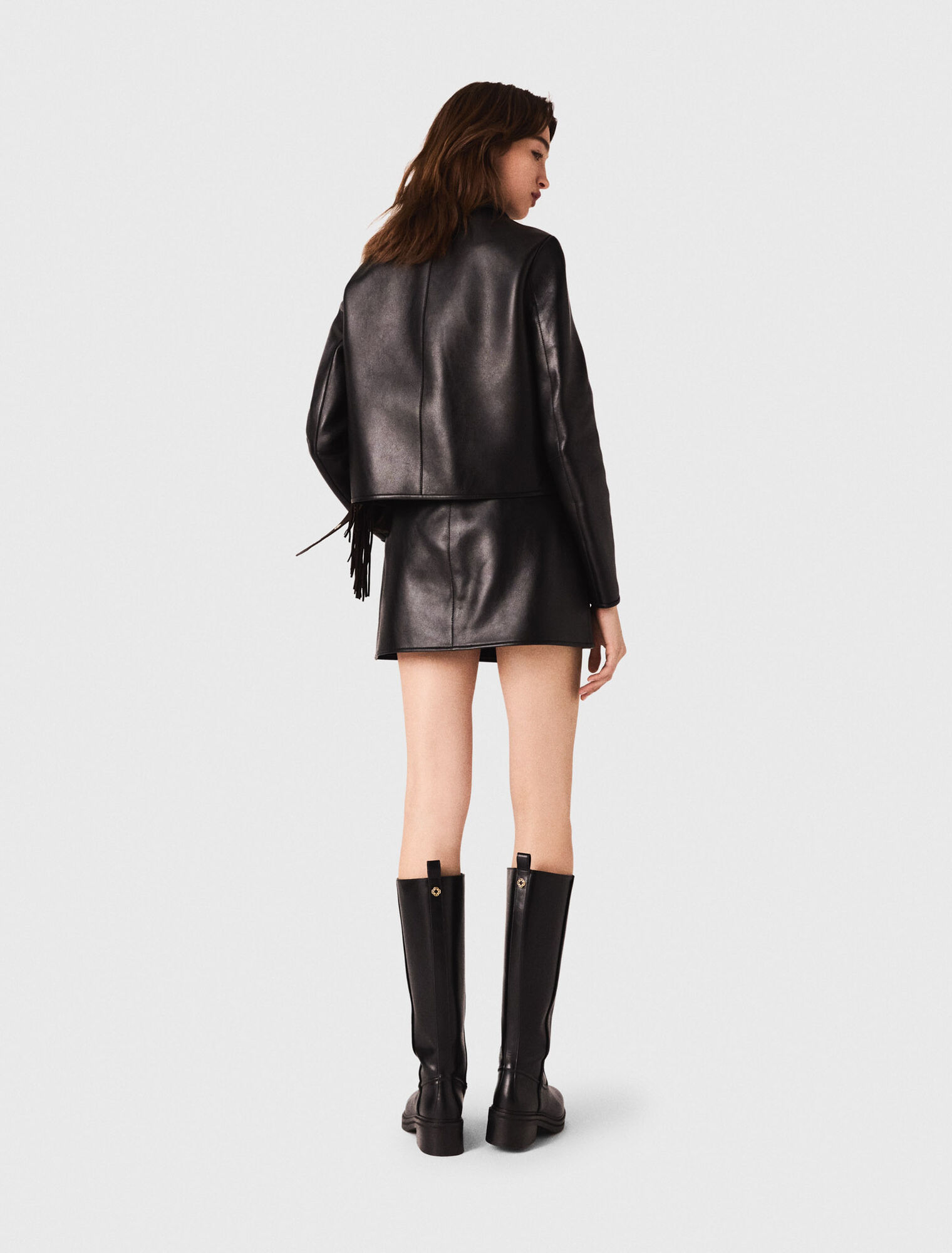 Chaqueta corta de piel