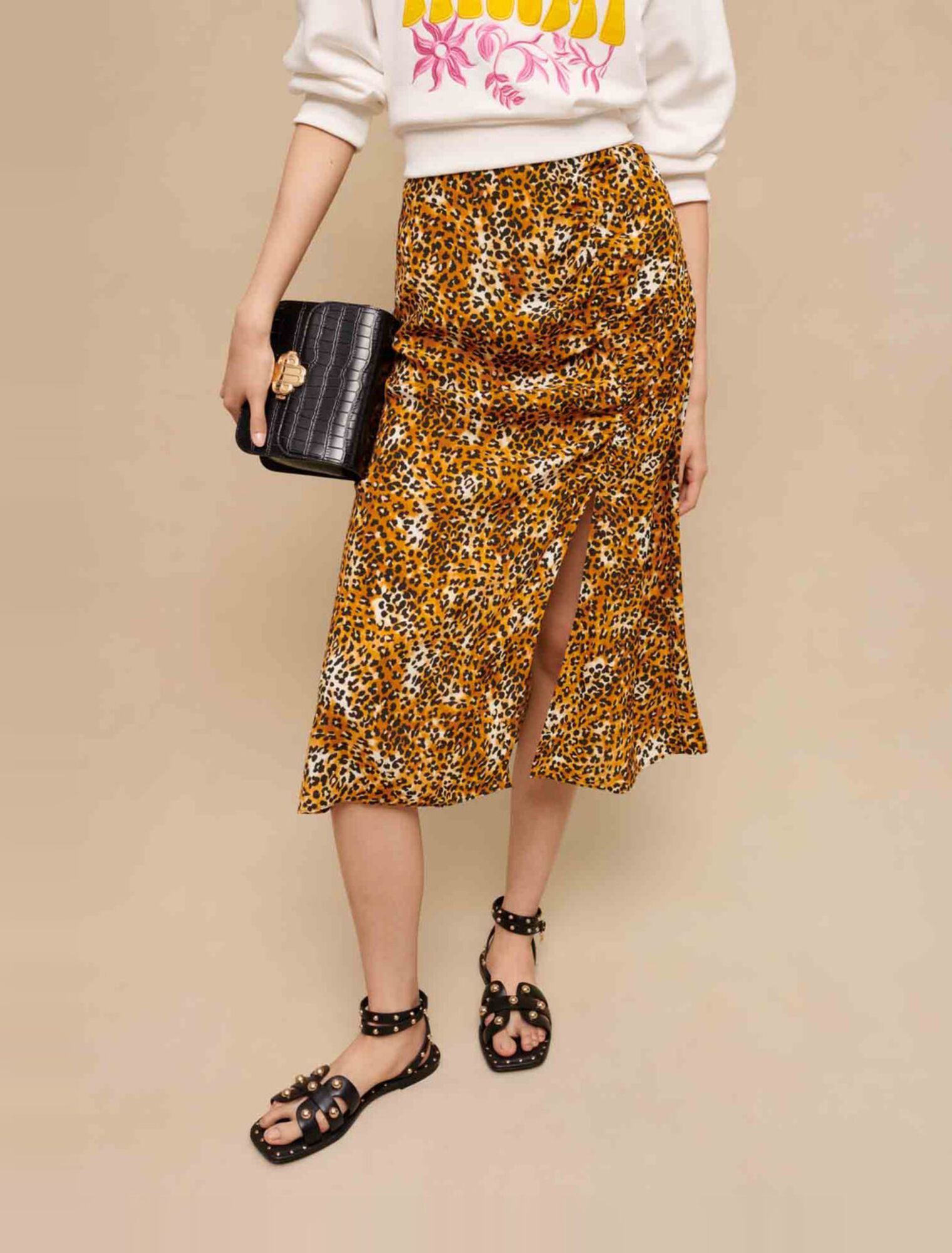 Falda midi con estampado de leopardo