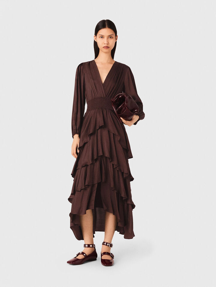 Vestido largo fluido con volantes