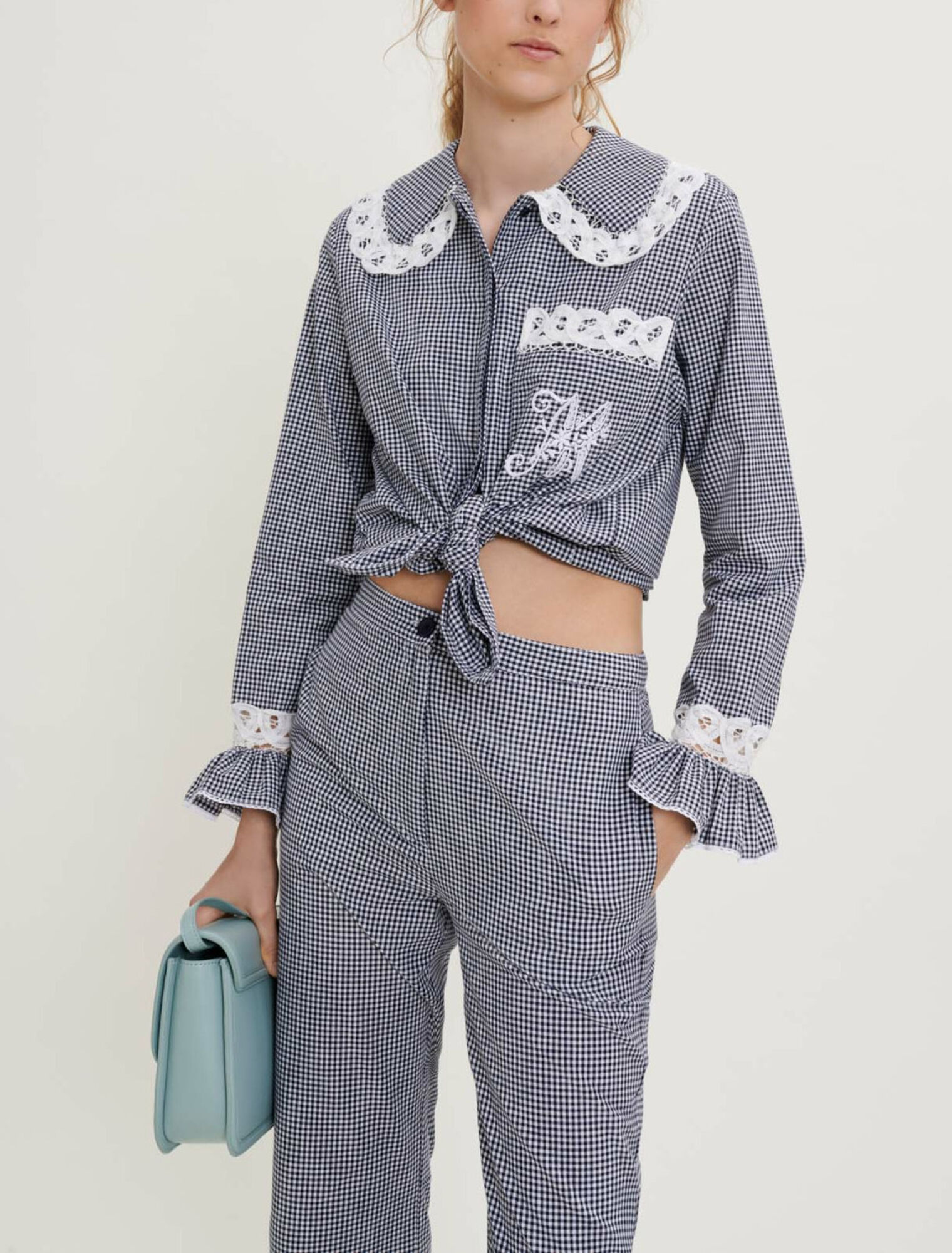 Camisa de guinga y encaje