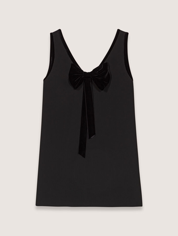 Vestido pichi con cuello de terciopelo