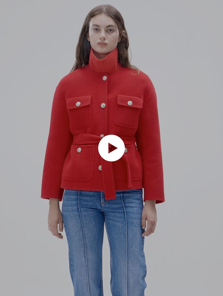 Chaqueta reversible con cintur&oacute;n