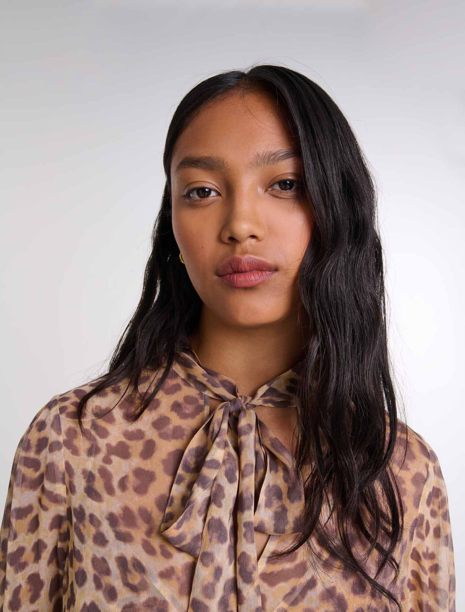 Vestido corto estampado de leopardo
