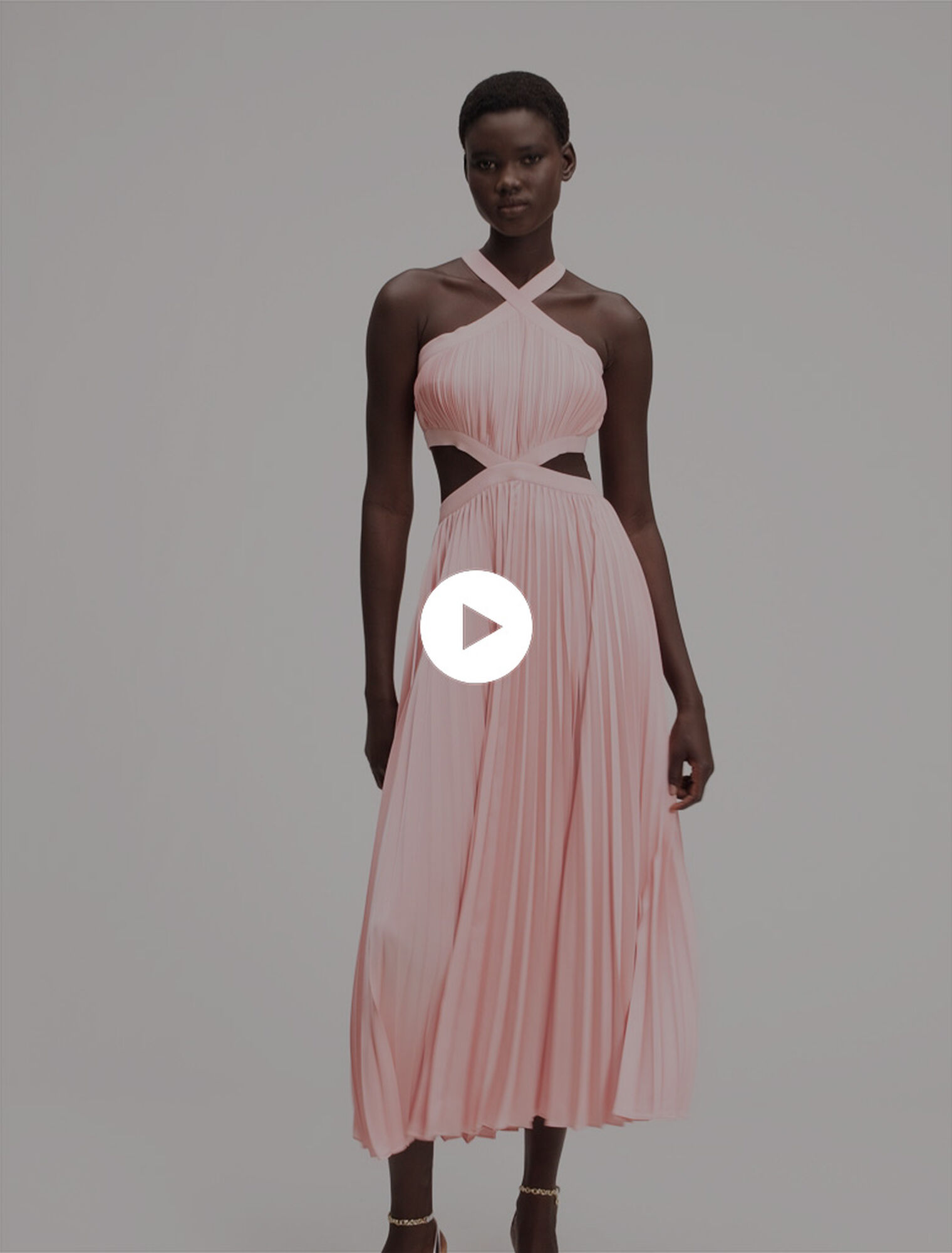 Vestido largo plisado