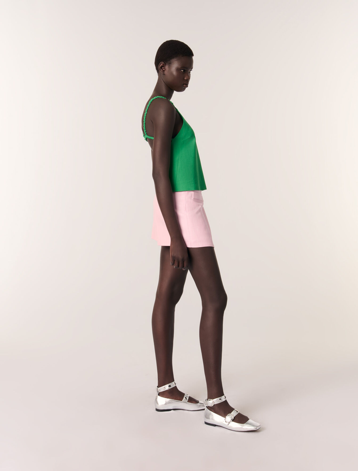 Pantalón corto de traje trampantojo