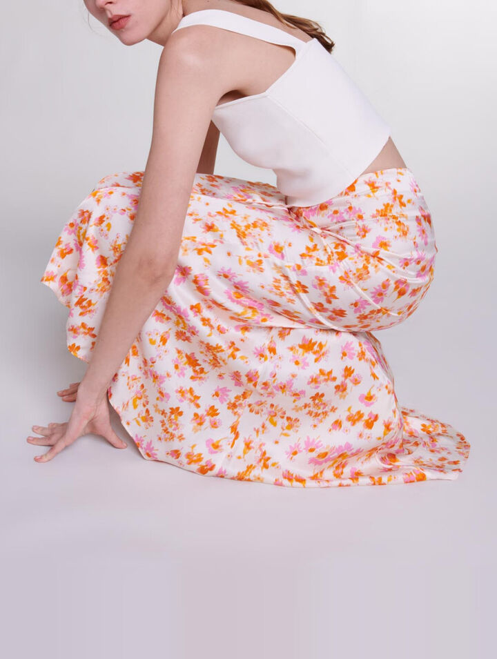 Falda satinada con estampado floral