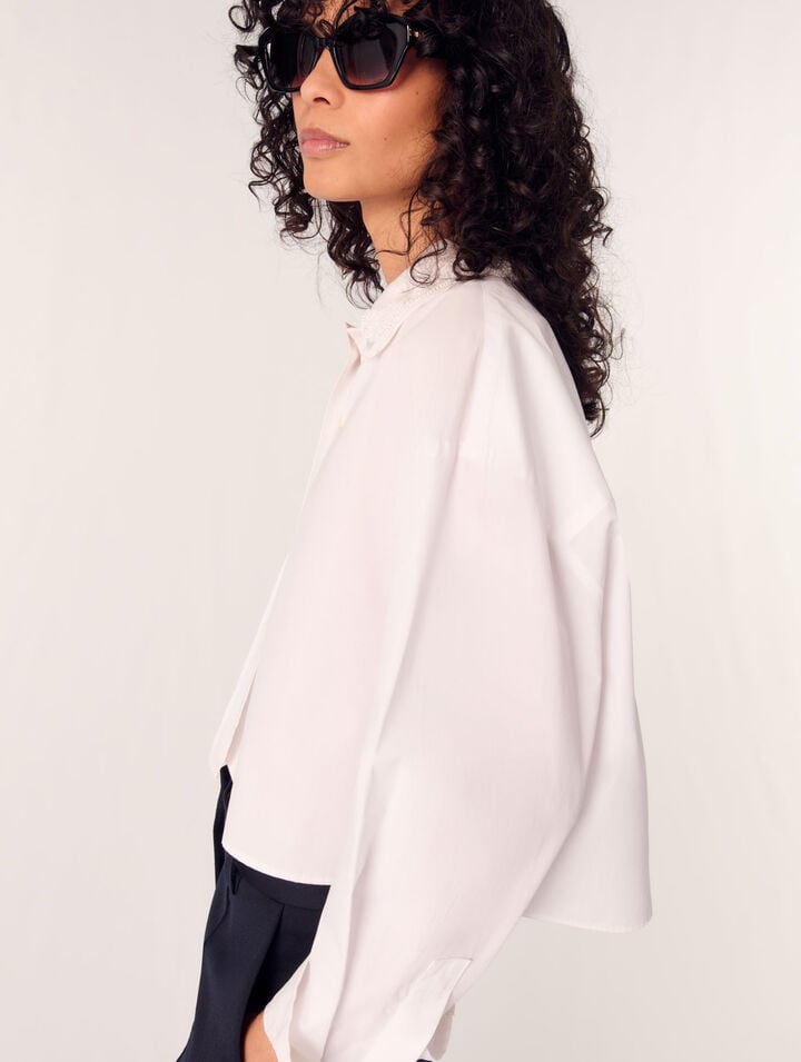 Camisa corta con cuello bordado