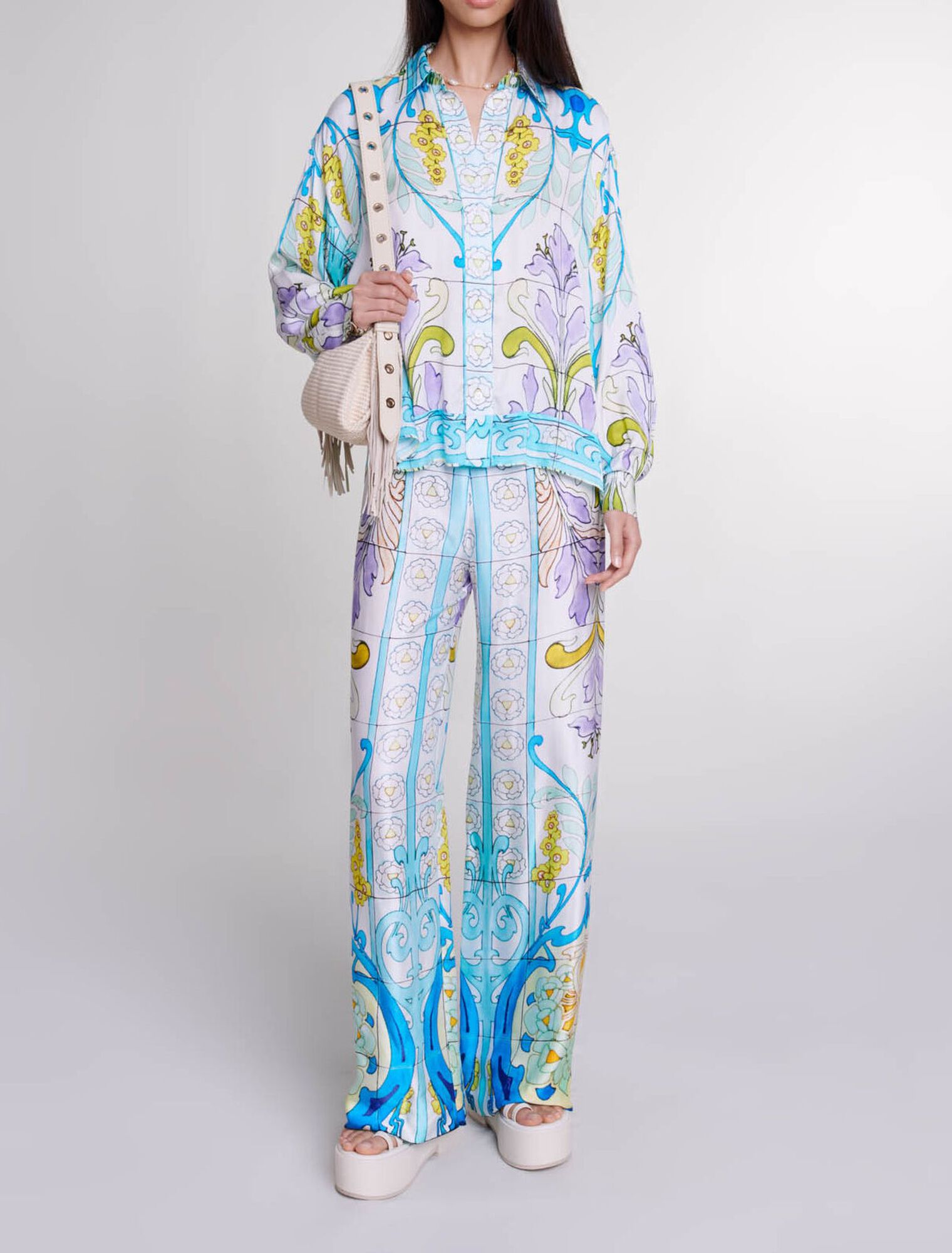Pantalón satinado estampado
