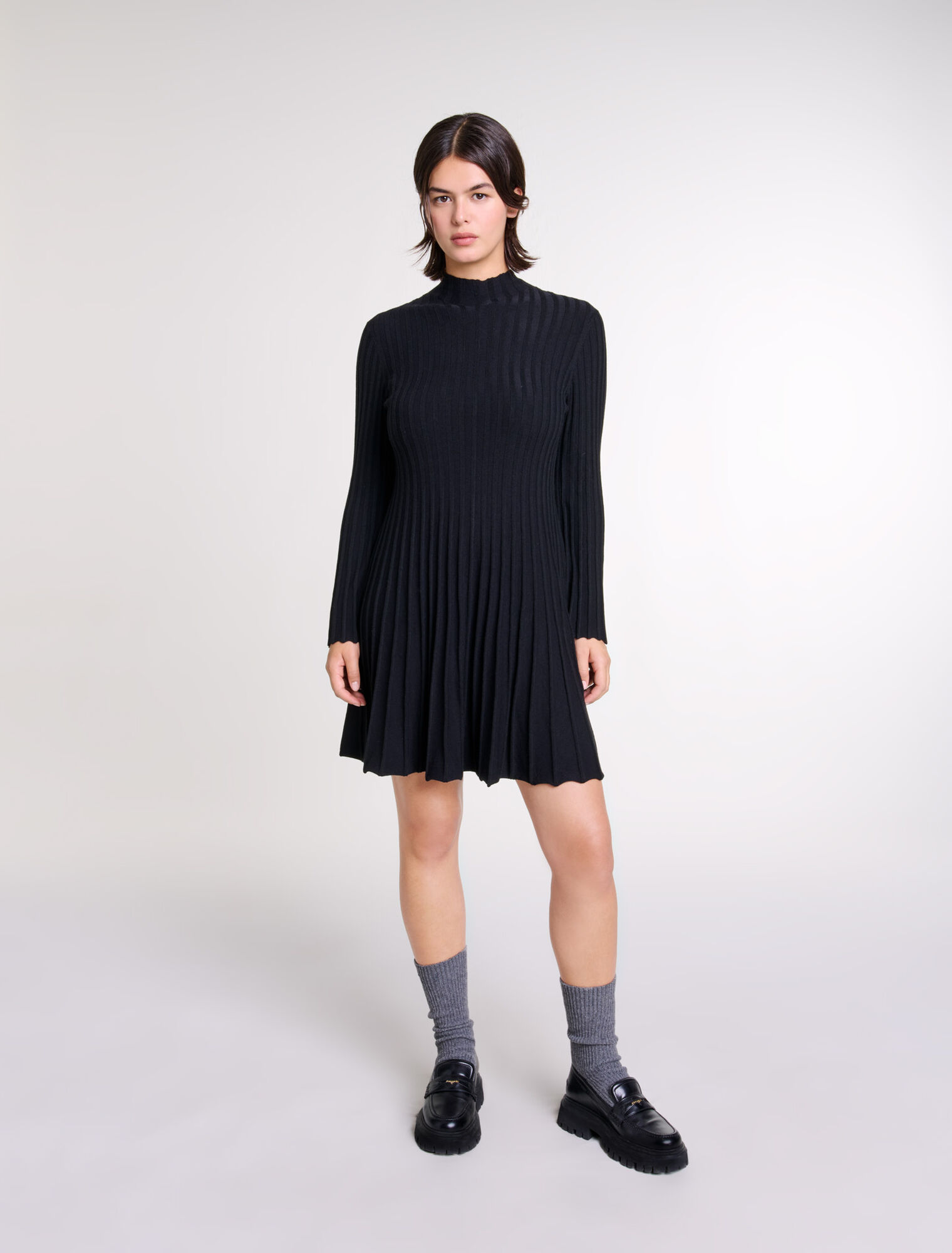 Vestido corto de punto