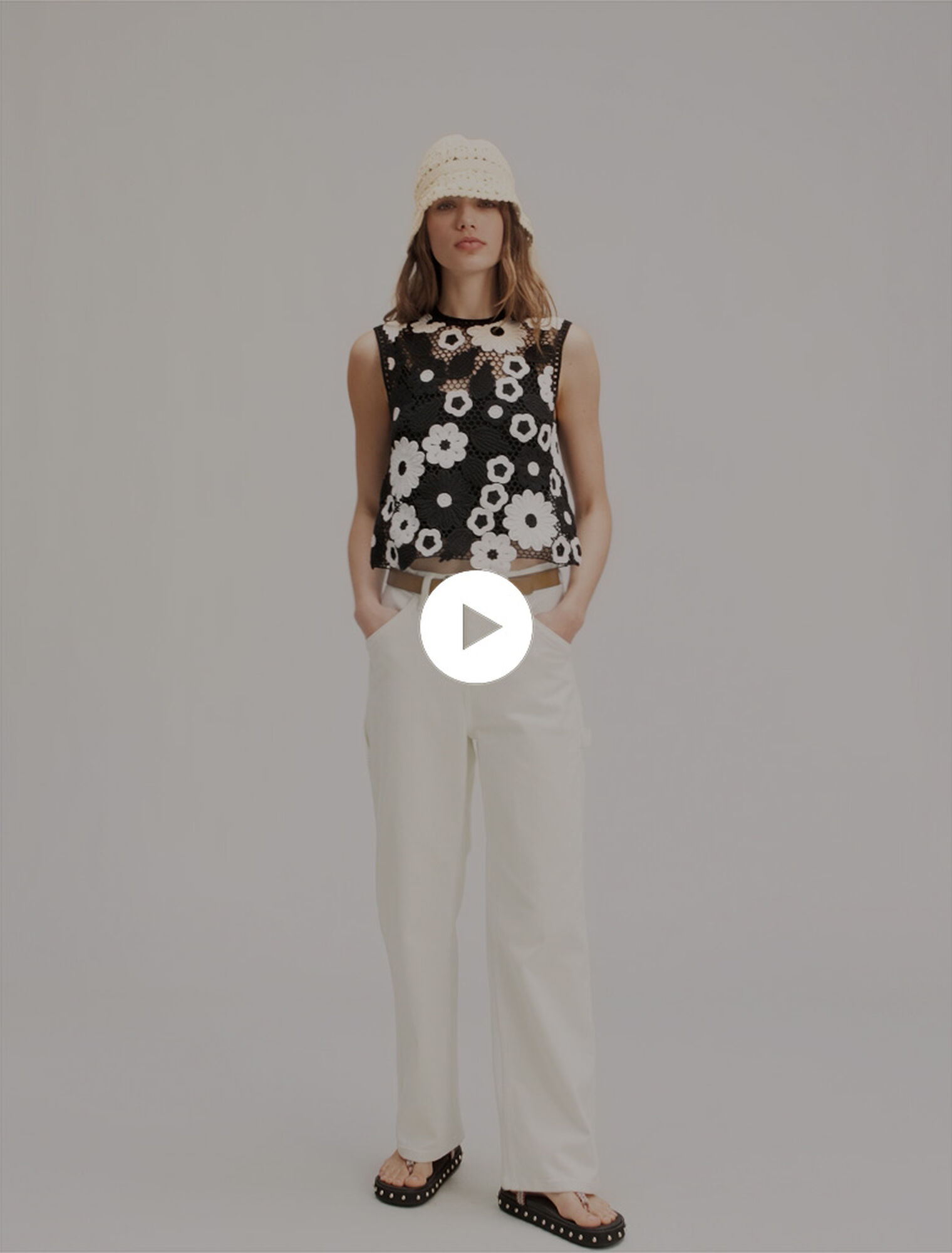 Top de ganchillo floral