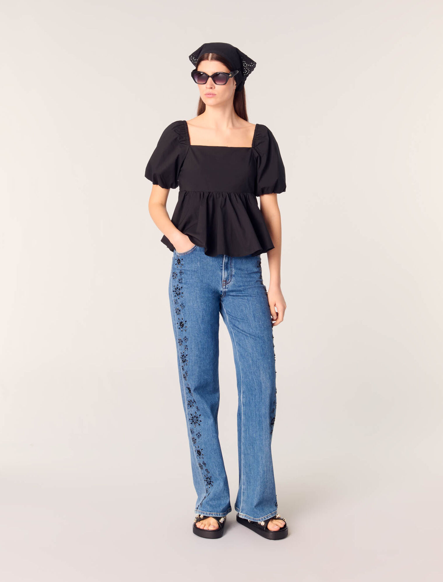 Vaquero bordado con strass