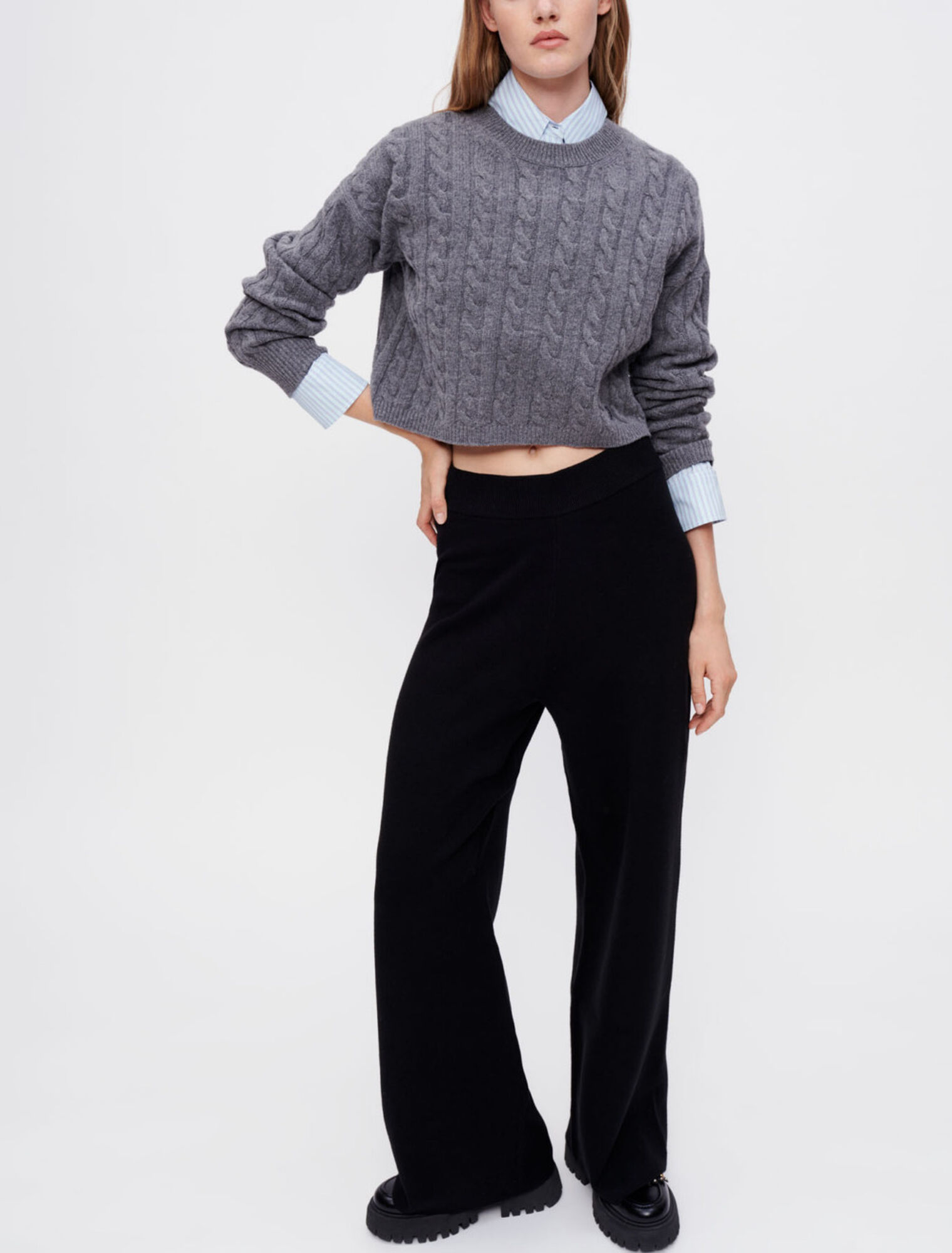 Pantalón de punto negro de pierna ancha