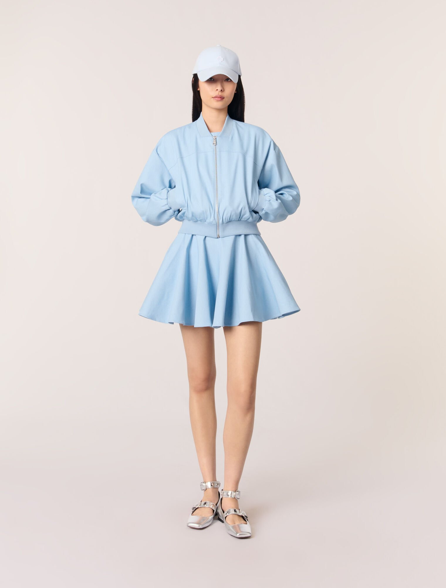 Cazadora bomber corta de denim