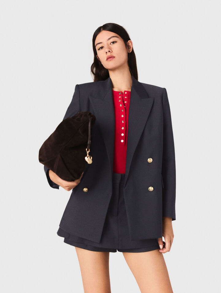 Chaqueta sastre con botones dorados