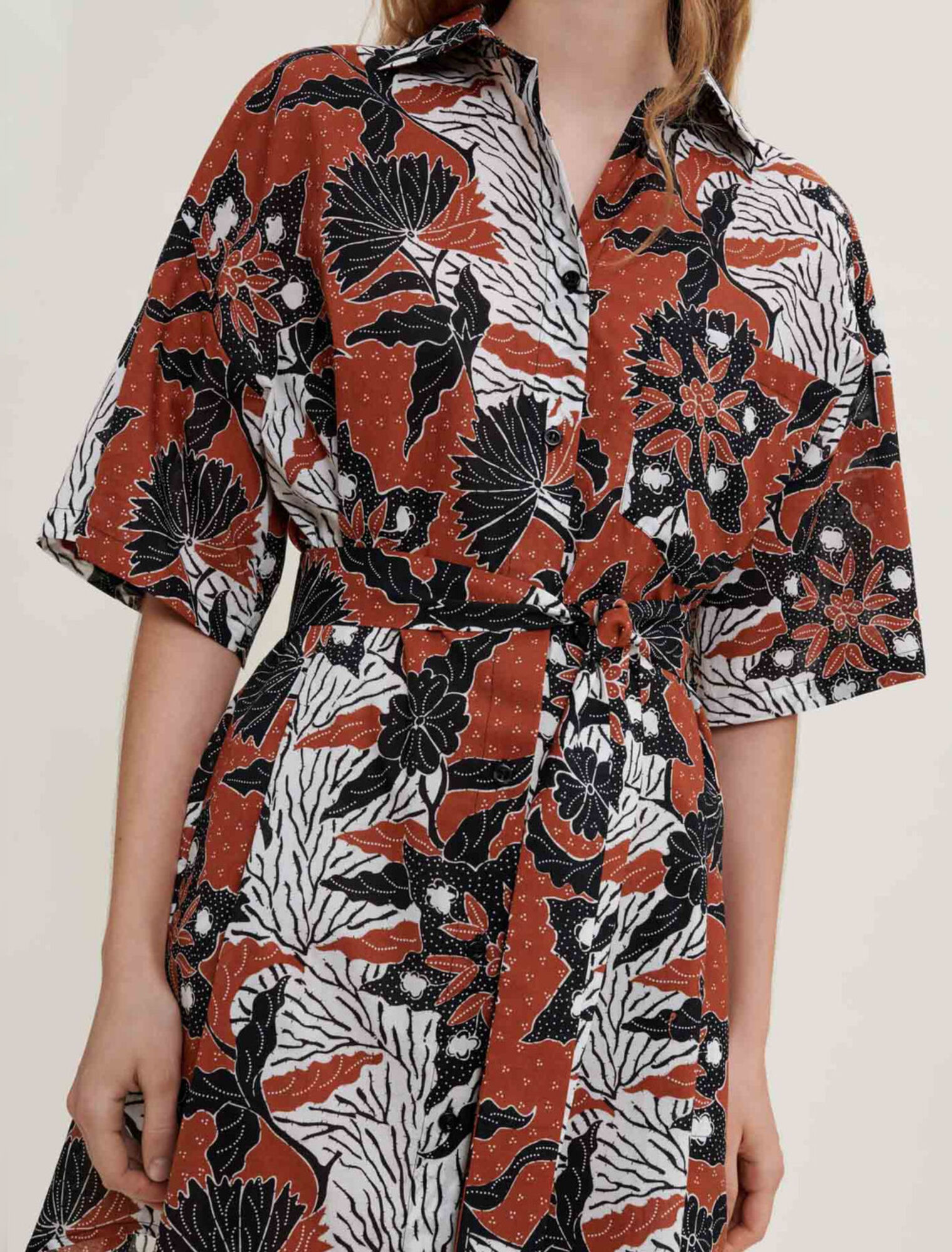 Vestido camisero de voile de algodón
