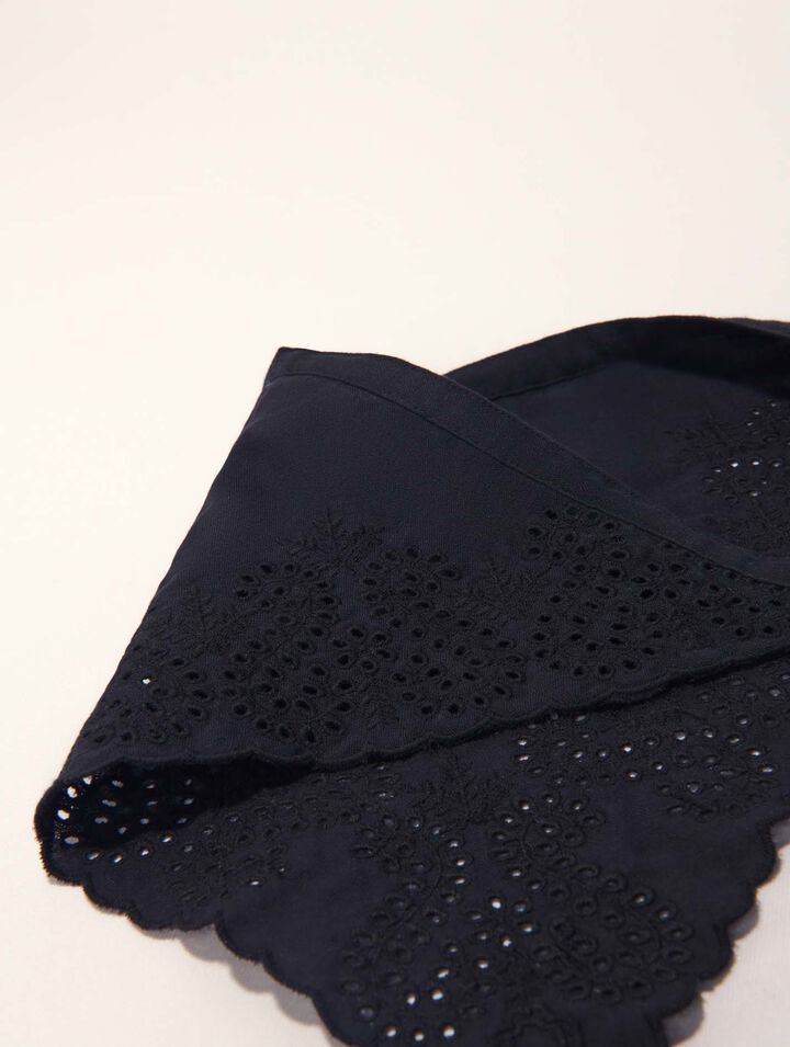 Pañuelo triangular para anudar