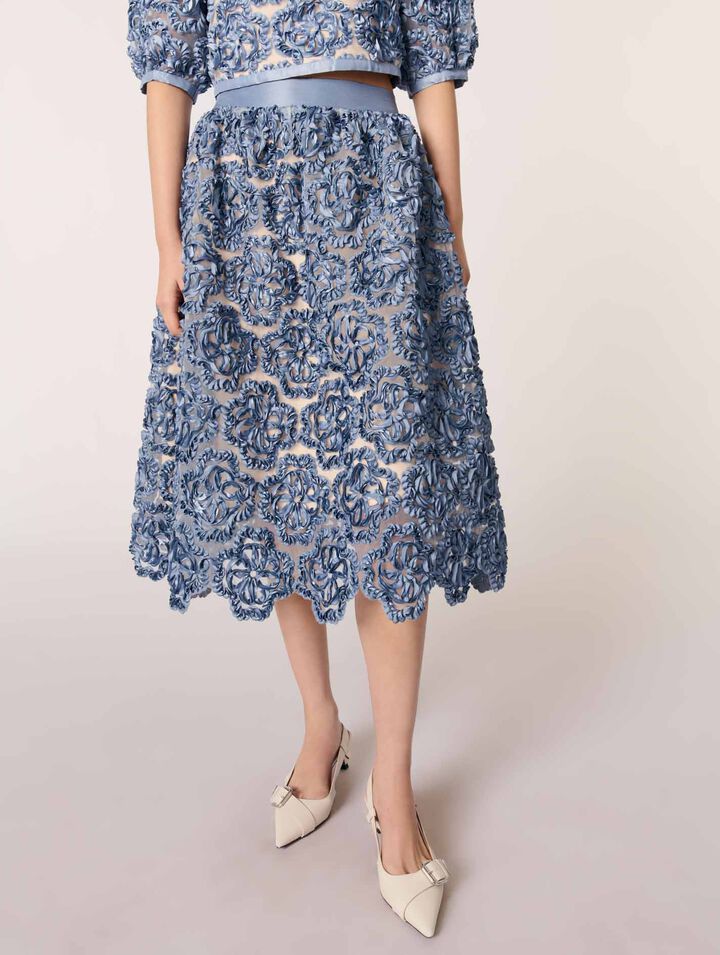 Falda larga de organza con motivo floral