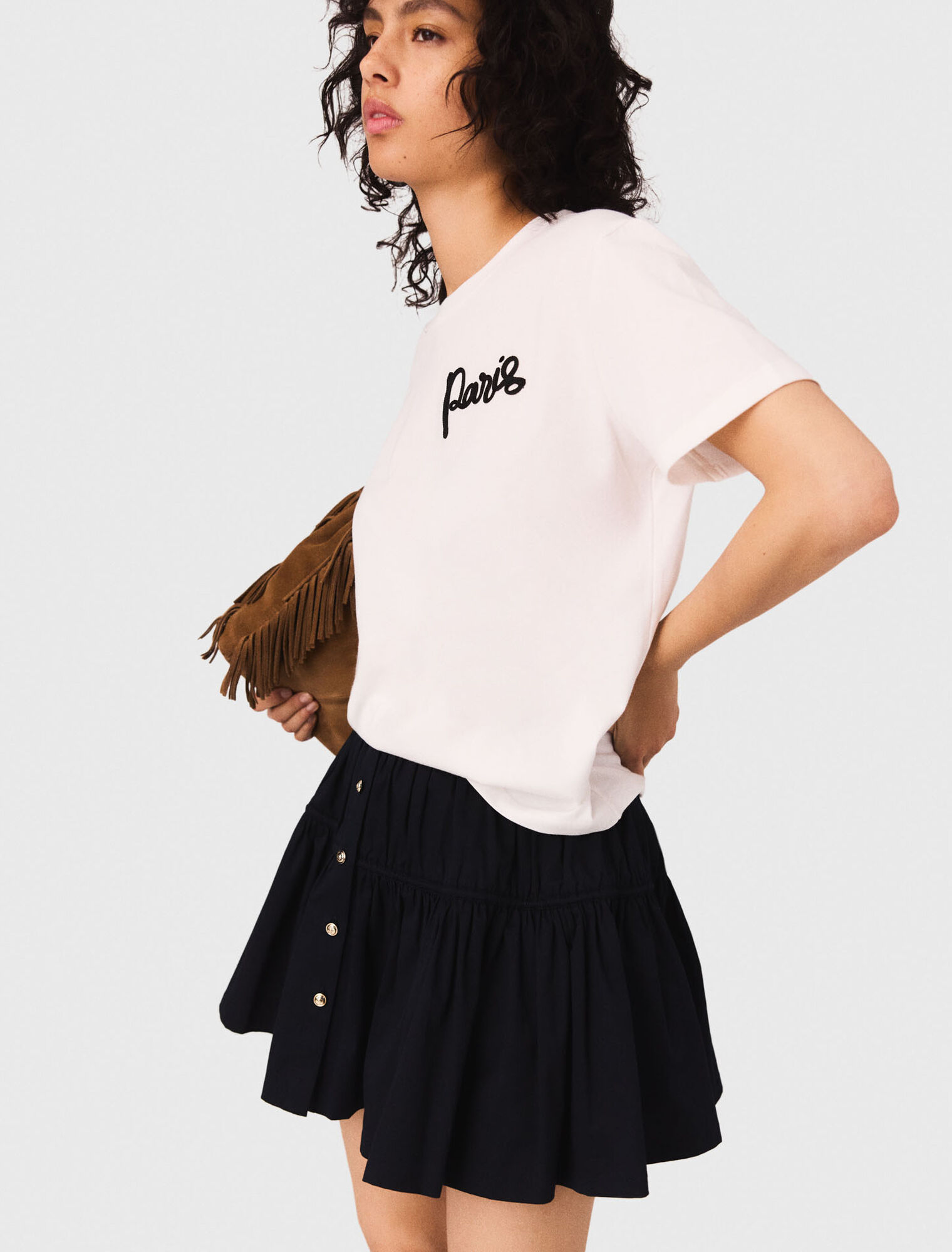 Camiseta con logo Paris bordado