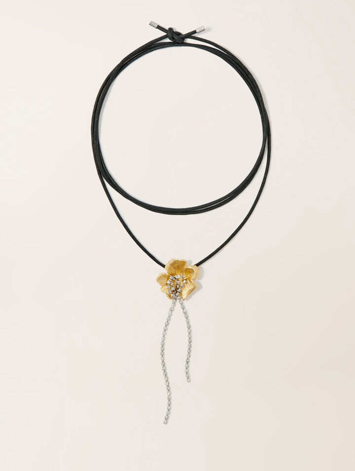  Collar de flores 