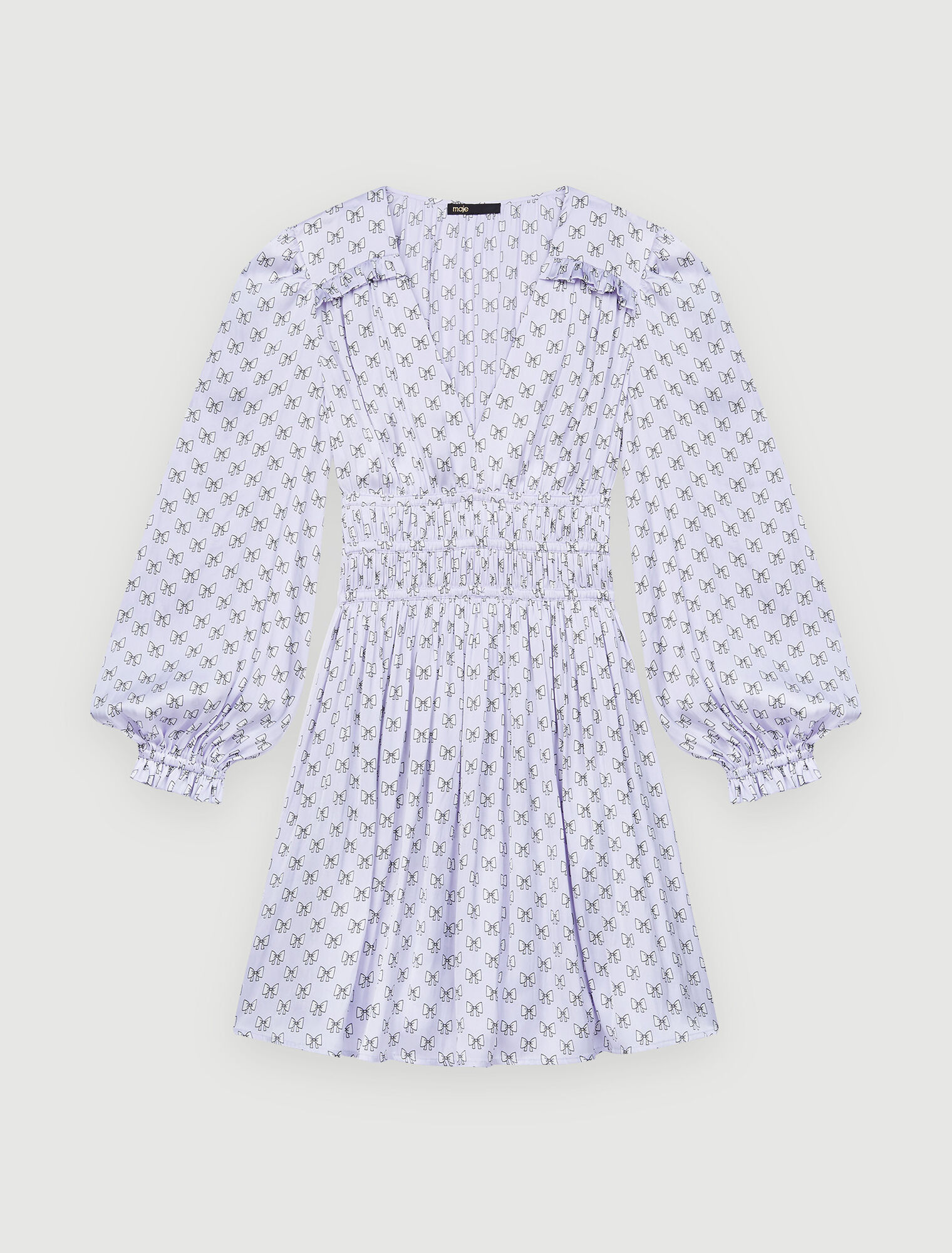 Vestido de raso con volantes