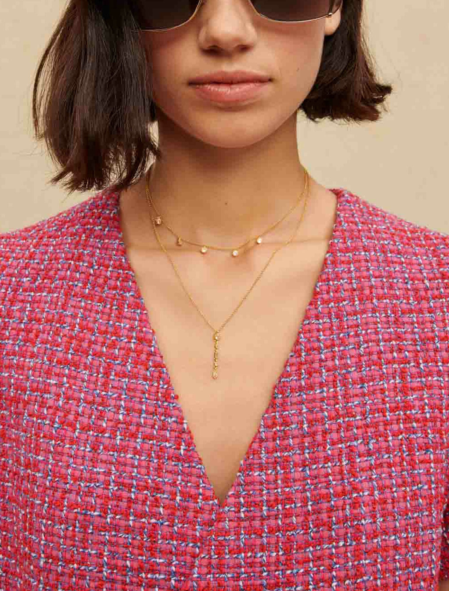 Vestido corto con espalda abierta