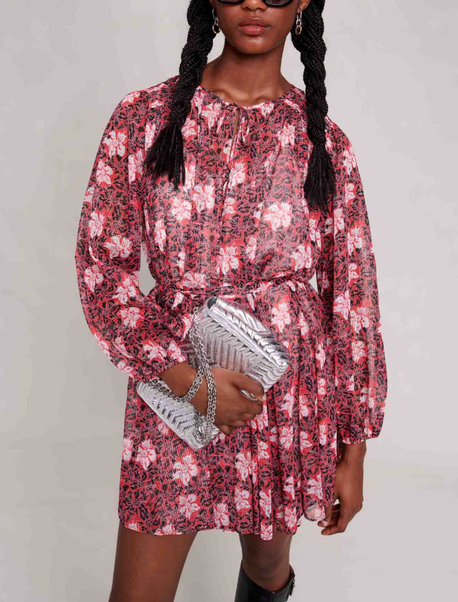 Vestido corto de flores