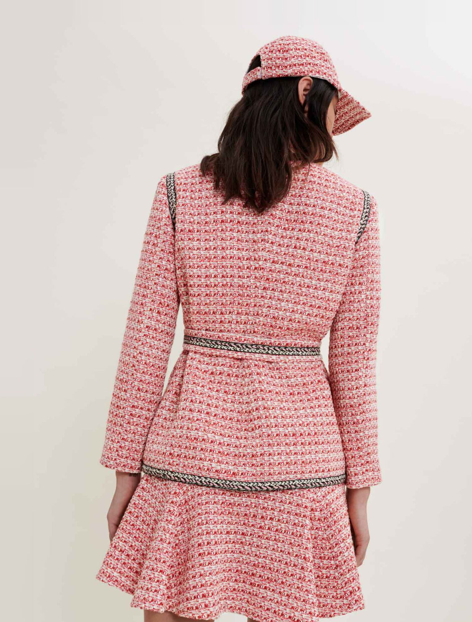 Chaqueta de tweed con trenzas étnicas