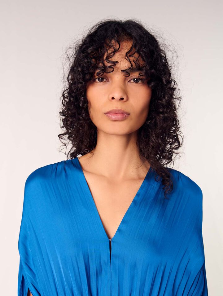 Vestido largo con capa satinado