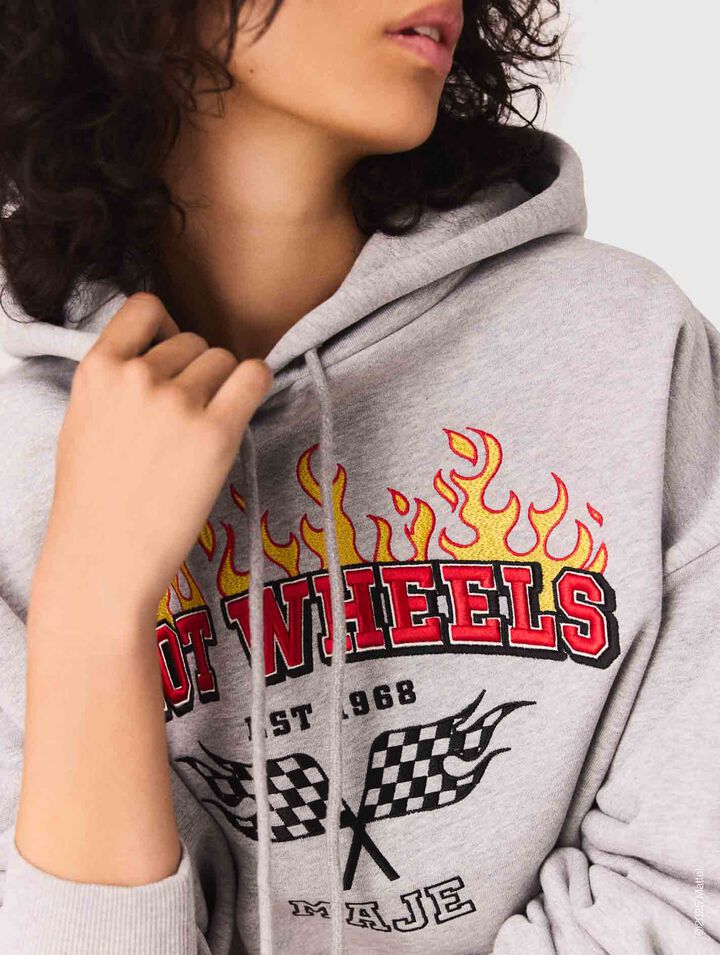 Sudadera corta con logotipo bordado