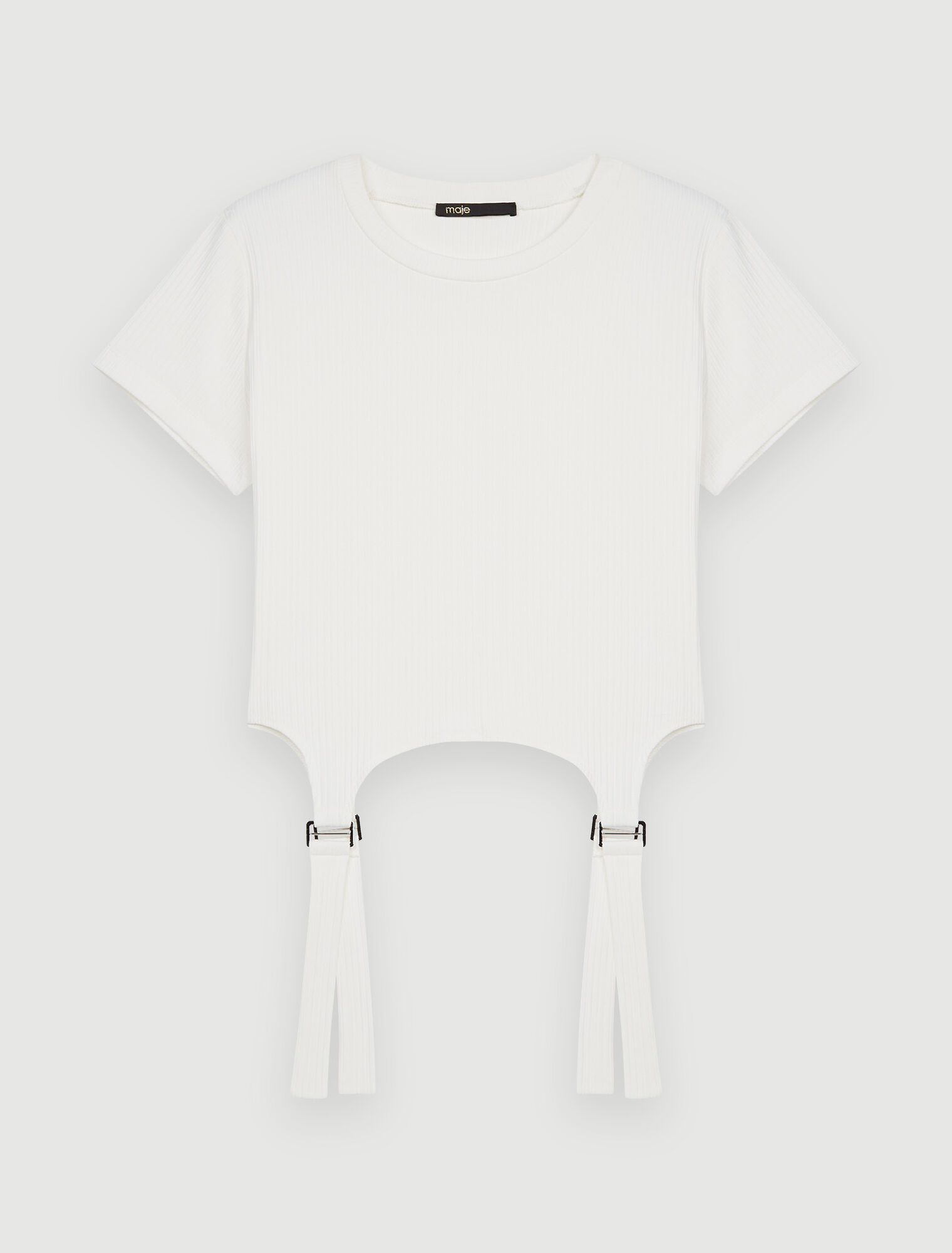 Camiseta con detalles lenceros