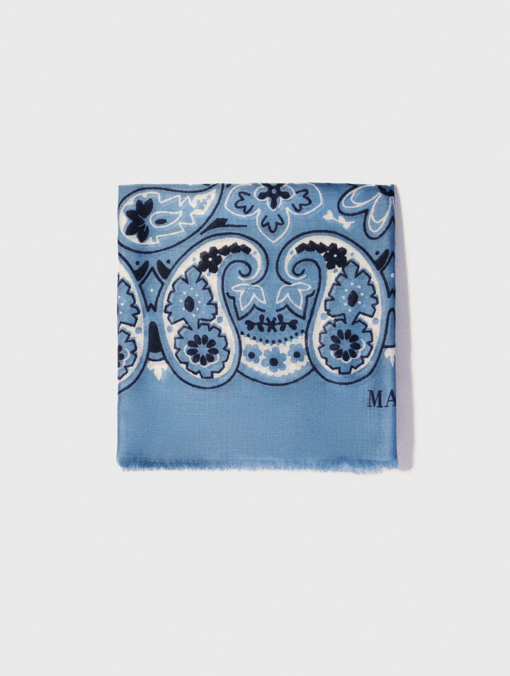 Chal con estampado bandana