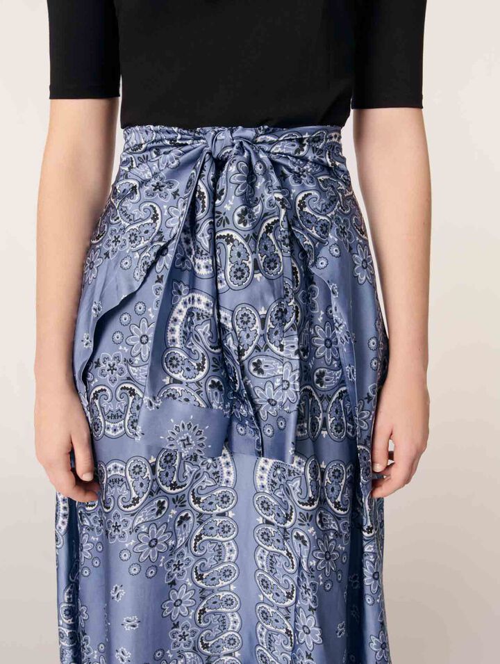 Vestido estampado trampantojo