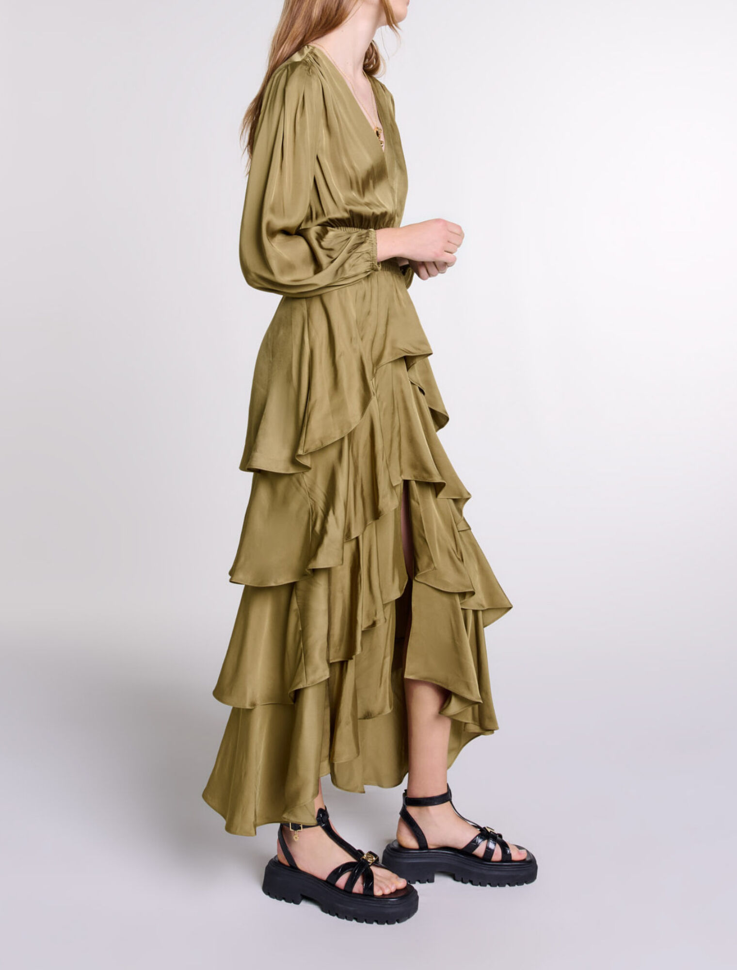 Vestido largo con volantes