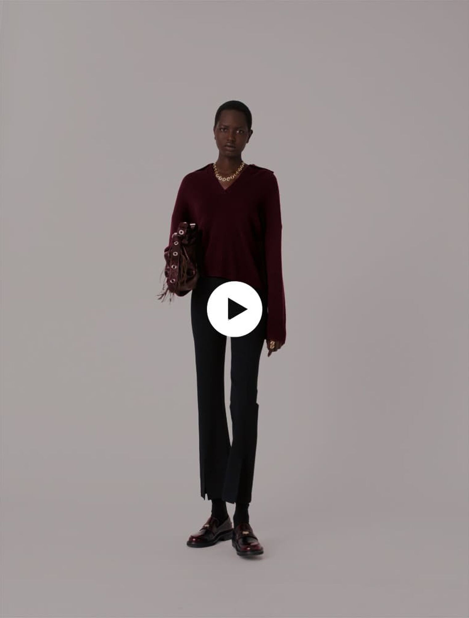 Pantalones con abertura