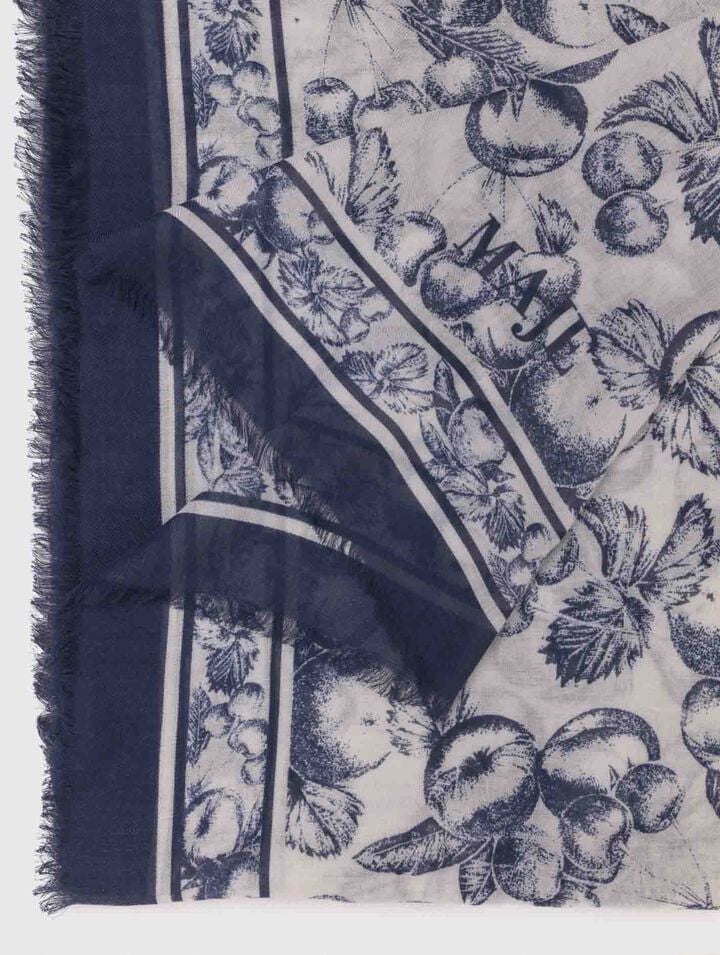 Chal estampado de frutas