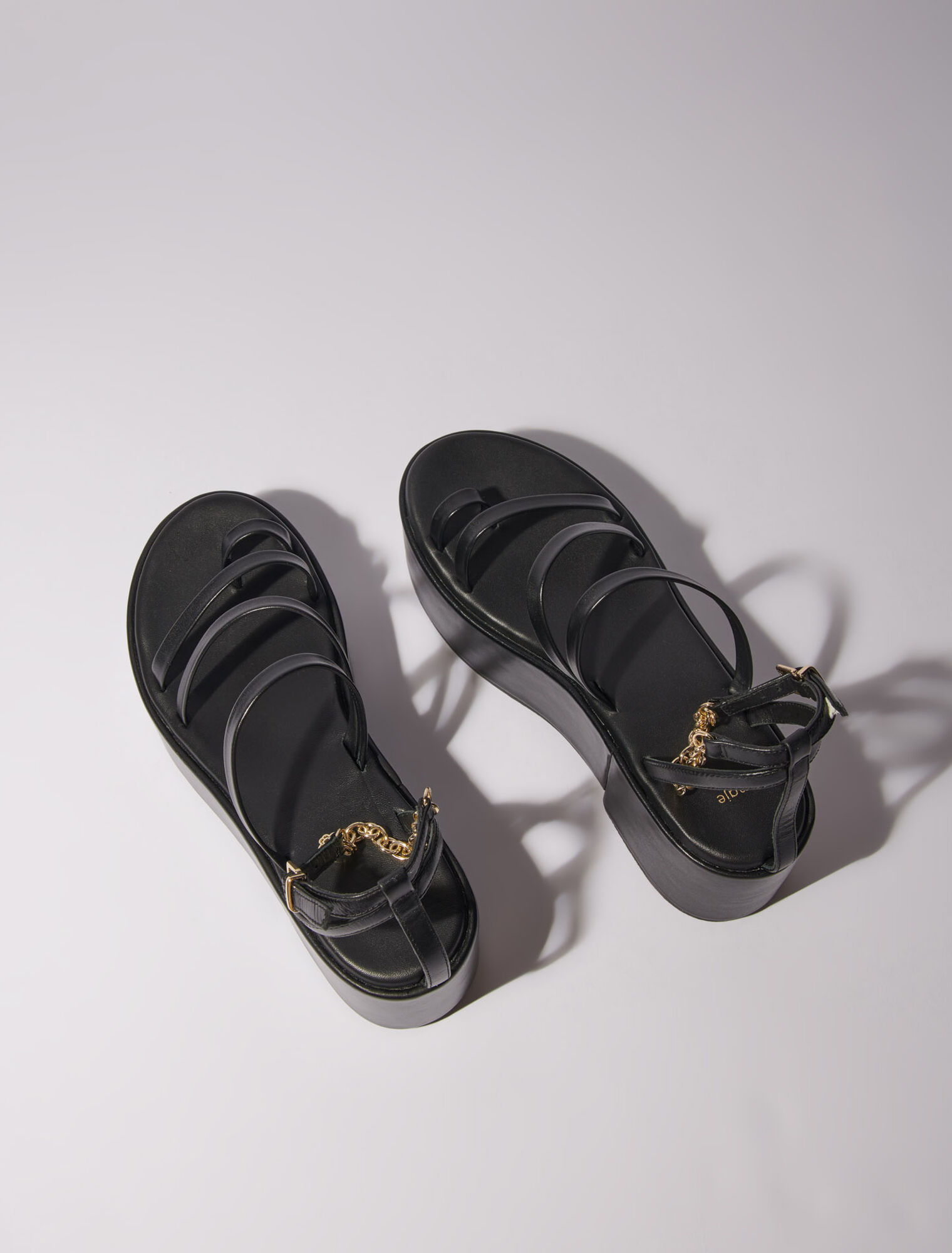 Sandalias de cuña de piel