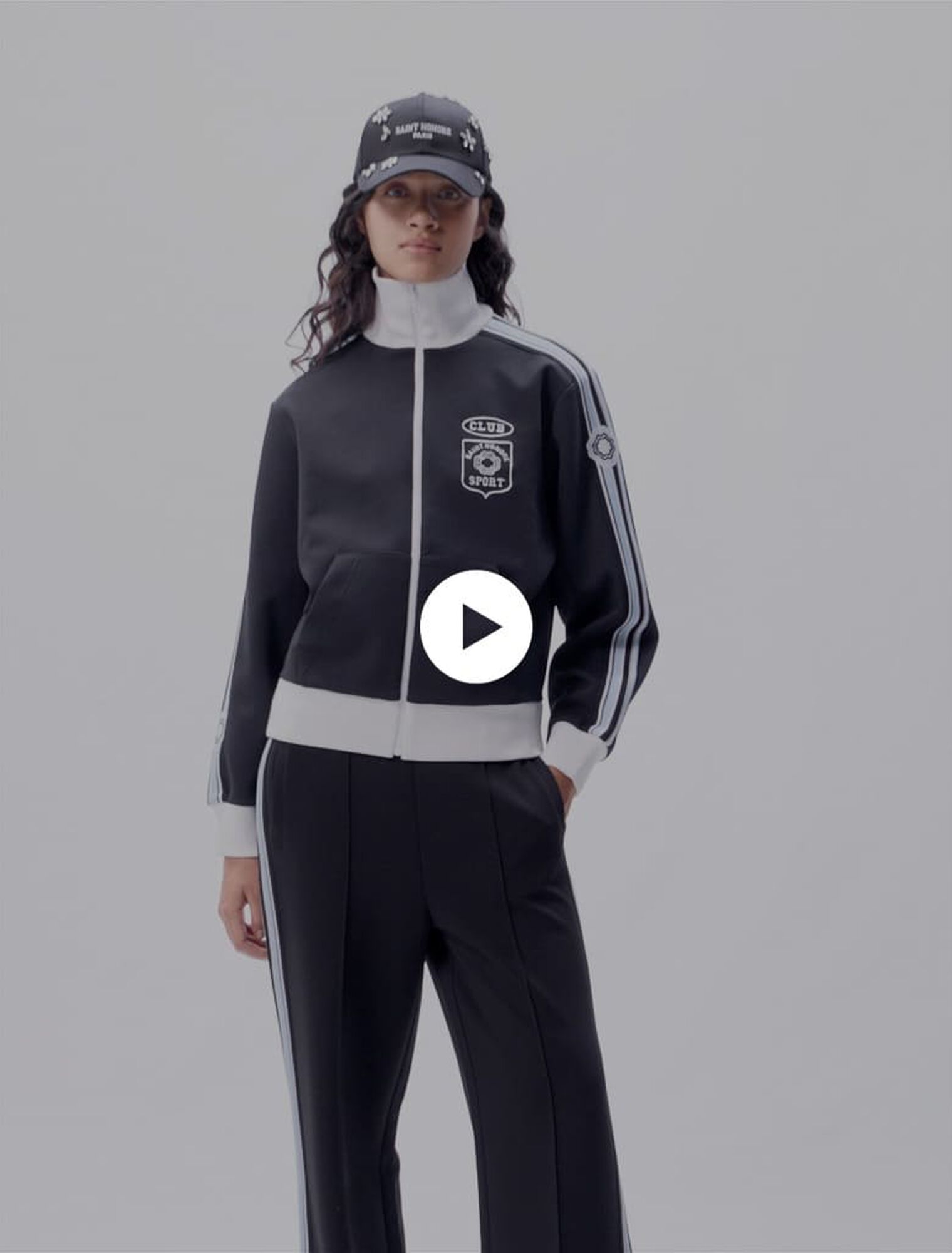 Chaqueta de chándal bordada