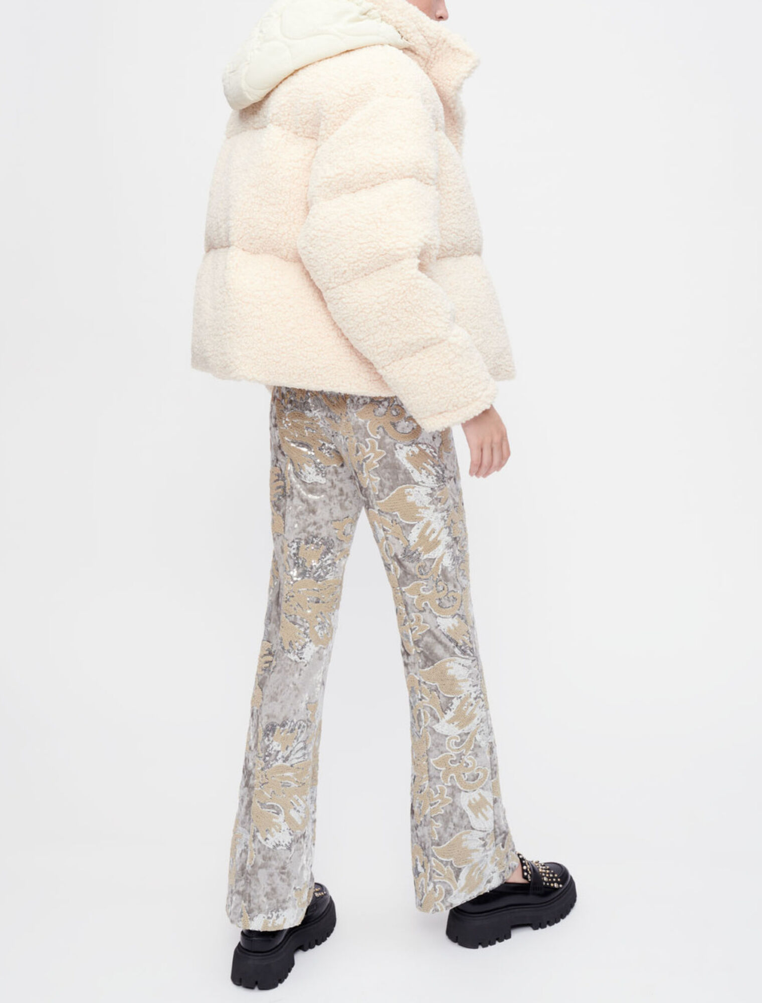 Pantalón bordado con lentejuelas