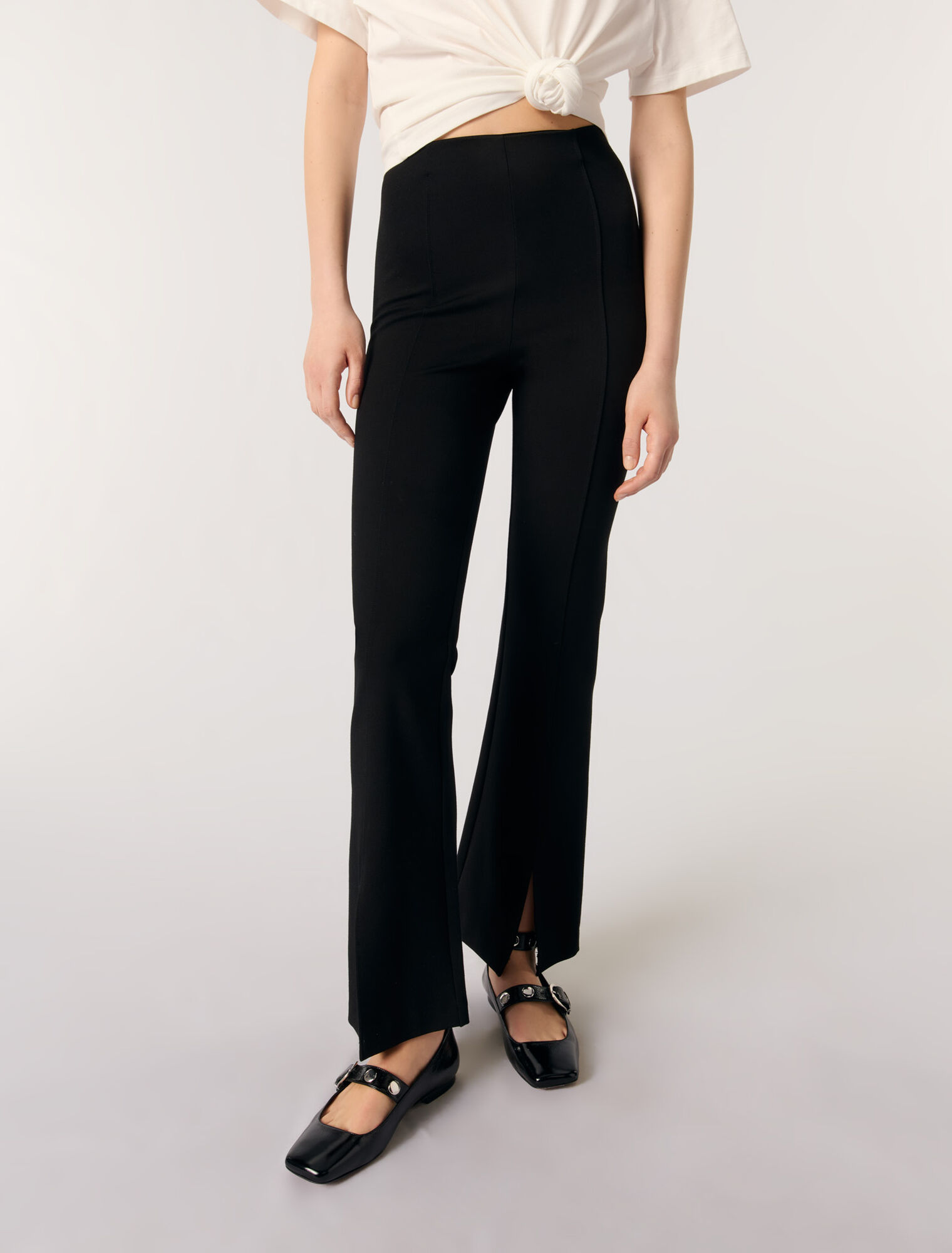 Pantalones con abertura