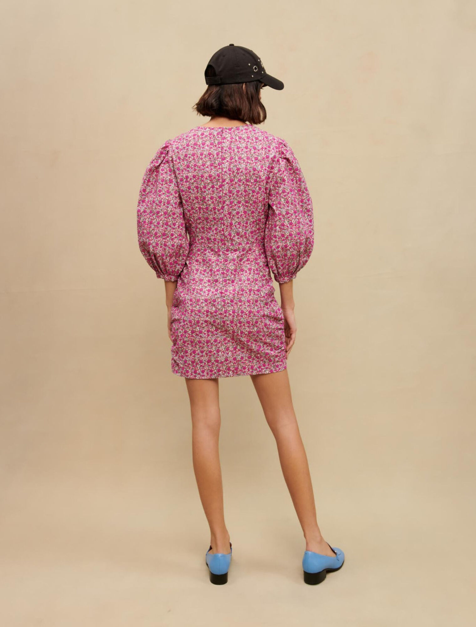 Vestido corto estampado floral