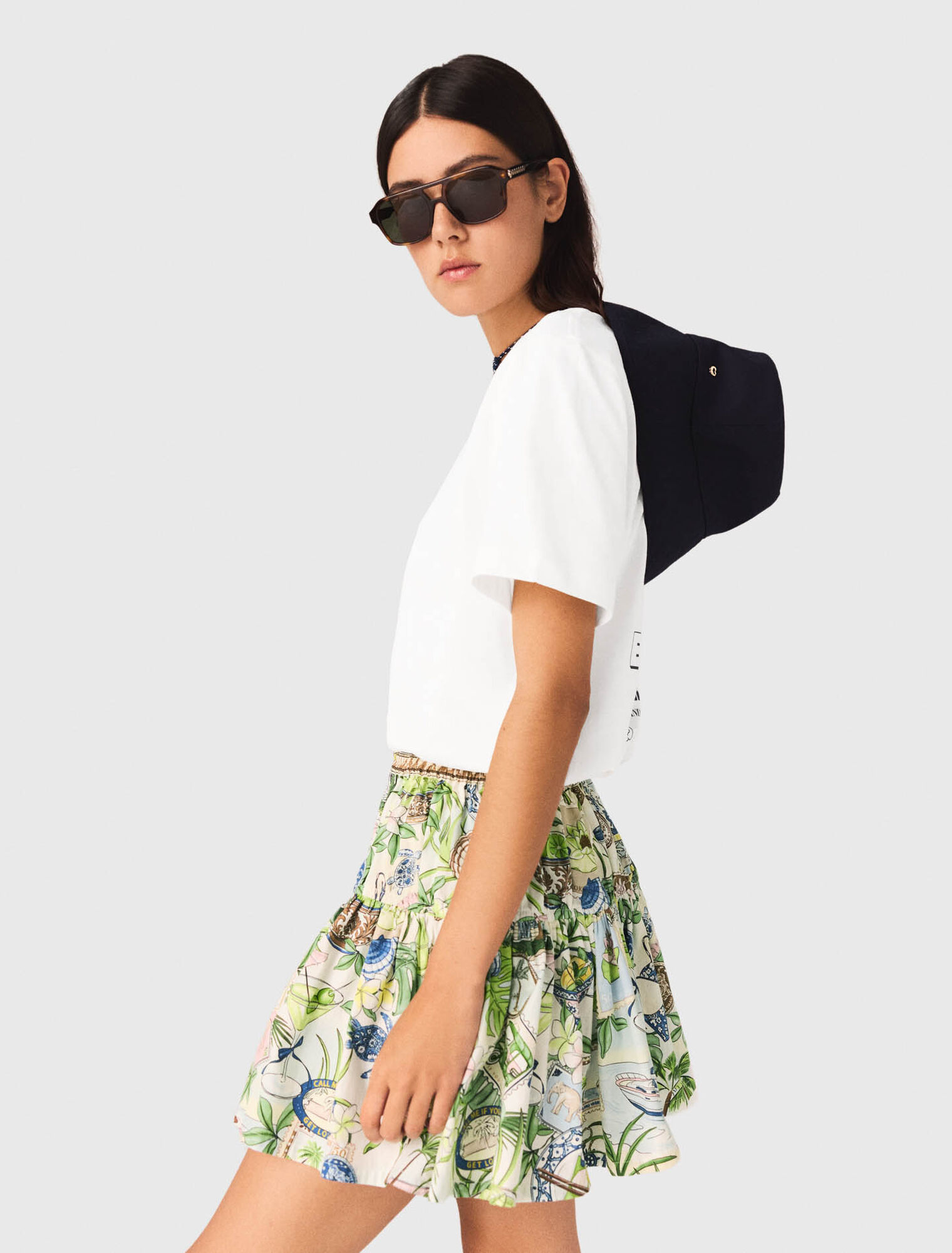 Falda con volantes estampada