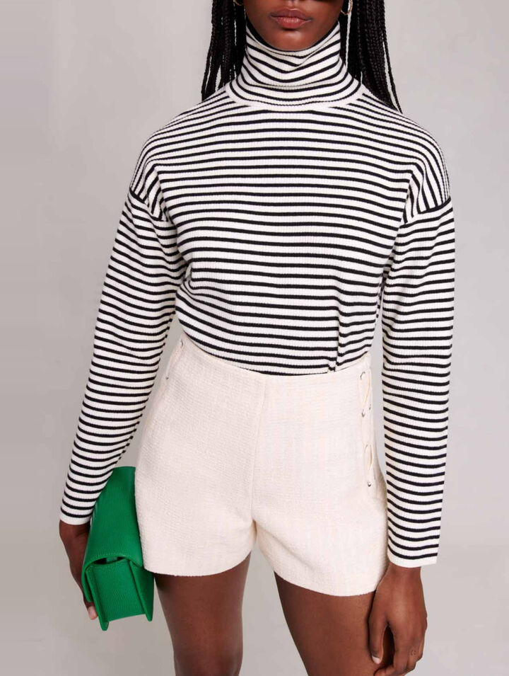 Pantalón corto acampanado de tweed