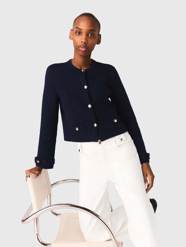 C&aacute;rdigan con cuello bordado suelto